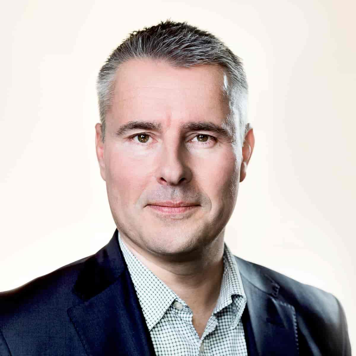“Åleruse”-forklaringen virkede ikke for advokaten fra Den Sorte Svane. Vil den virke for Sass? indlægsbillede