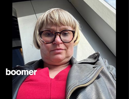 Boomerne ejer dobbelthage-selfien. Selfien som generationsportræt indlægsbillede